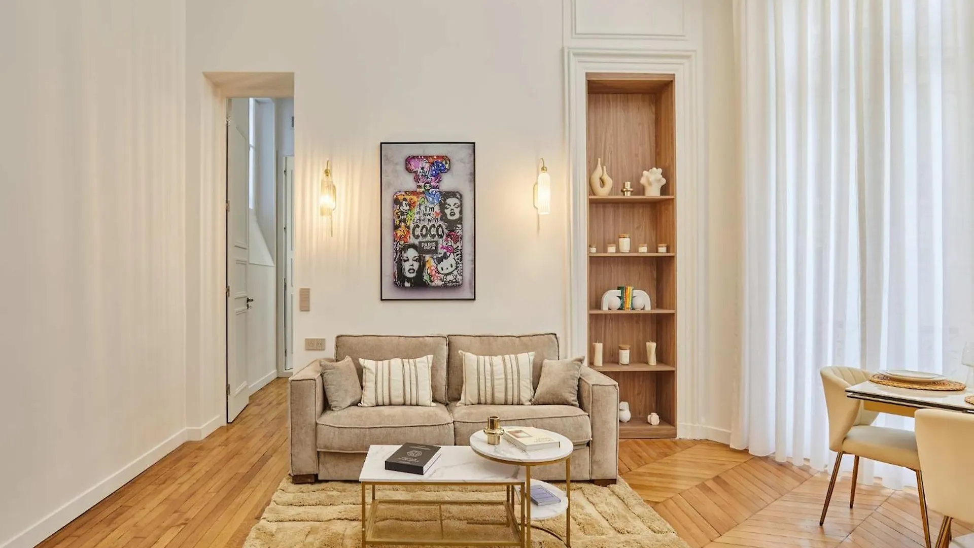 Sublime, Luxurious Flat Ac Matignon St Honore Paris France