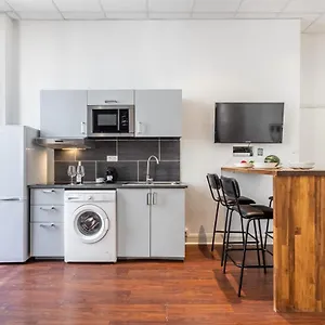 Appartement Sweet - Ponthieu V, Paris