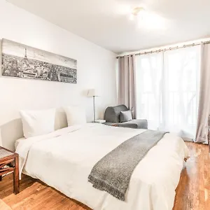 Champs Elysees Flat Apartment