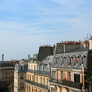 Western Le Montmartre - Saint Pierre Paříž