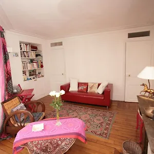 Apartment Opera, Paris